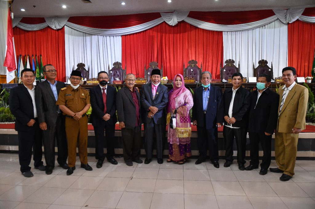 Rapat Paripurna Istimewa Pelantikan Drs H Solehan Ismail Menjadi